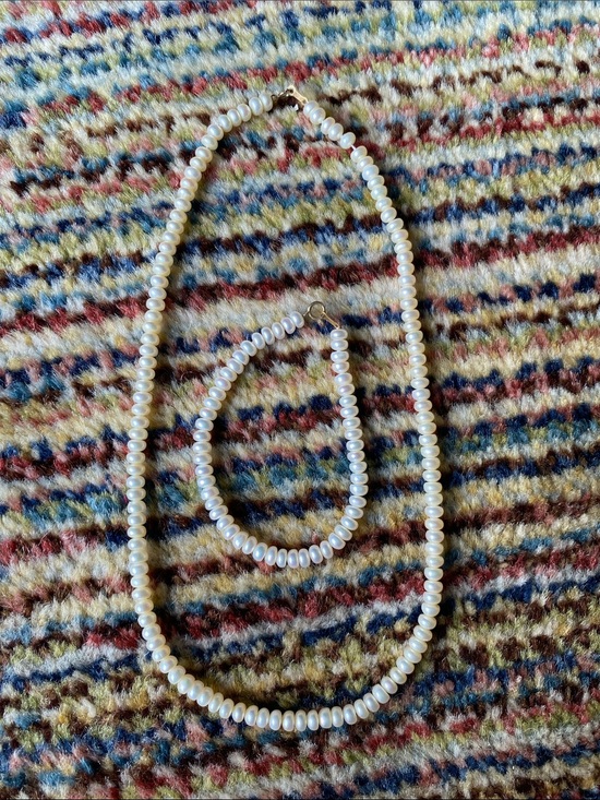 JCM Jewelry - Classic Pearl Necklace and Bracelet Set - White Freshwater Pearl and 10k clasps